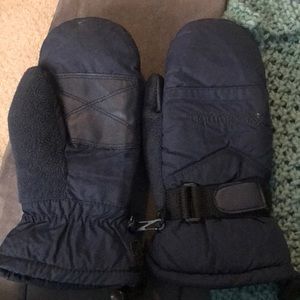 Columbia mittens